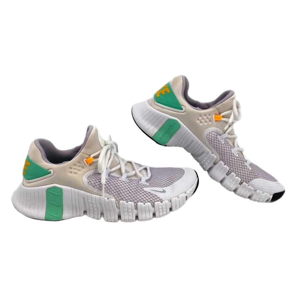 Nike White Green Metcon 4 Sneakers | Womens 11.5